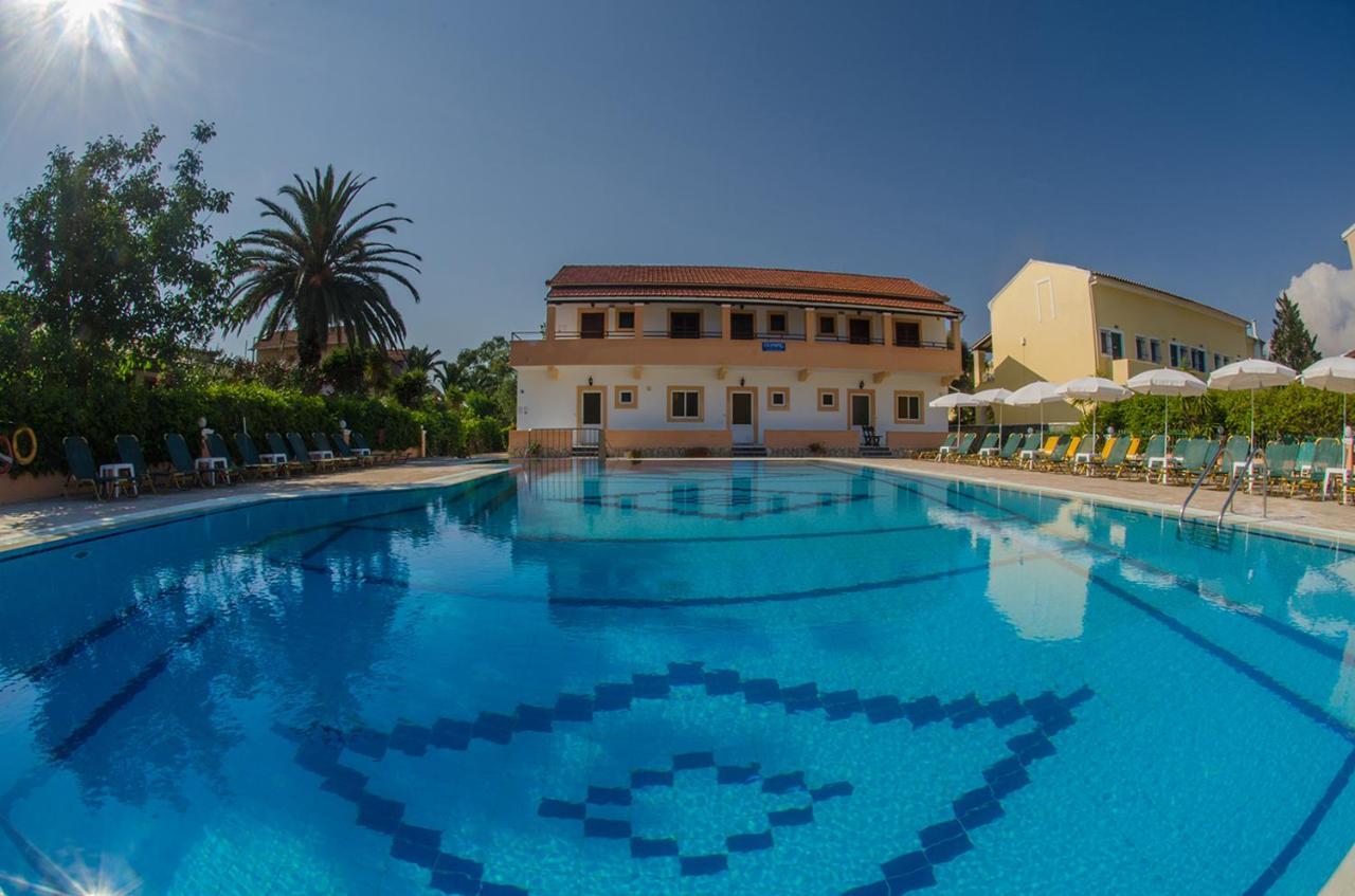 Appart hôtel Takis